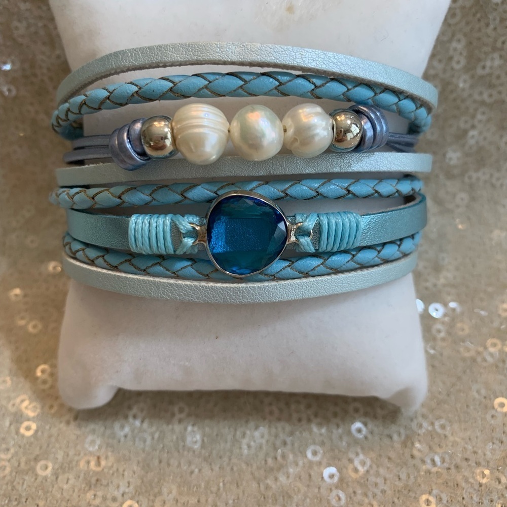 New NIB blue ivory silver beaded wrap bracelet - Picture 2 of 7